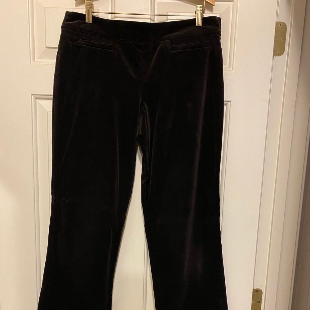 Women’s authentic Gucci velvet pants, side zipper. Fits slim size 44.  Very nice - Picture 3 of 8